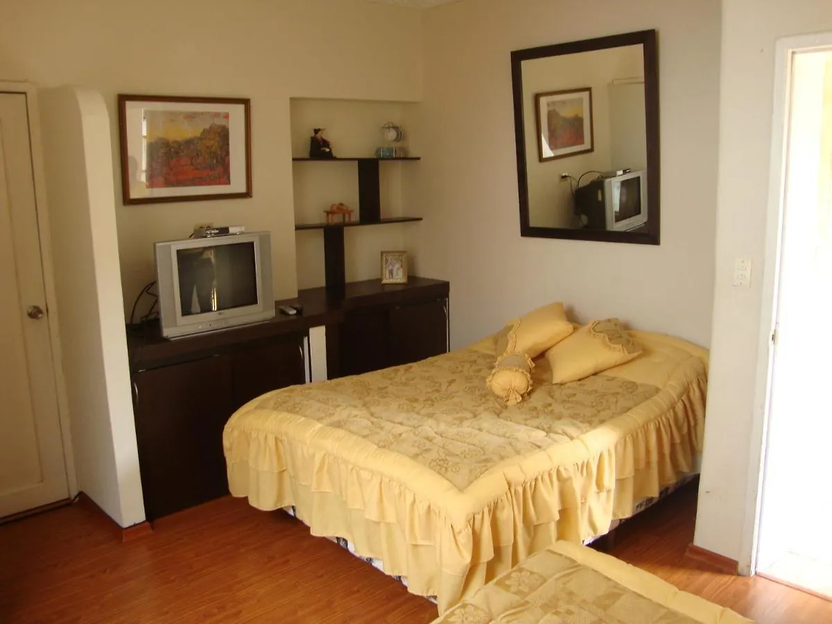 Guest house Petite Maison Quito